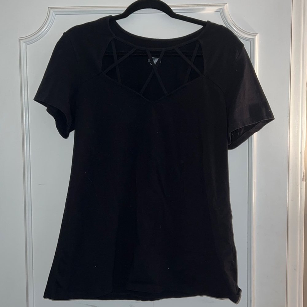 Torrid T-Shirt Size 2